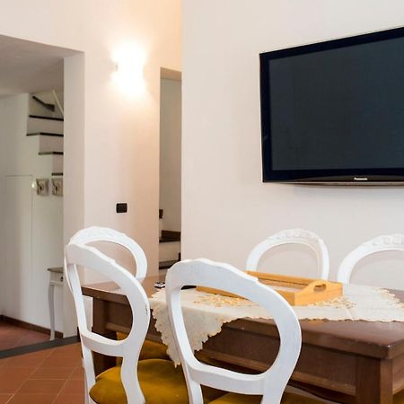 Casa Vacanze Tra Le Mura Levanto Exterior foto
